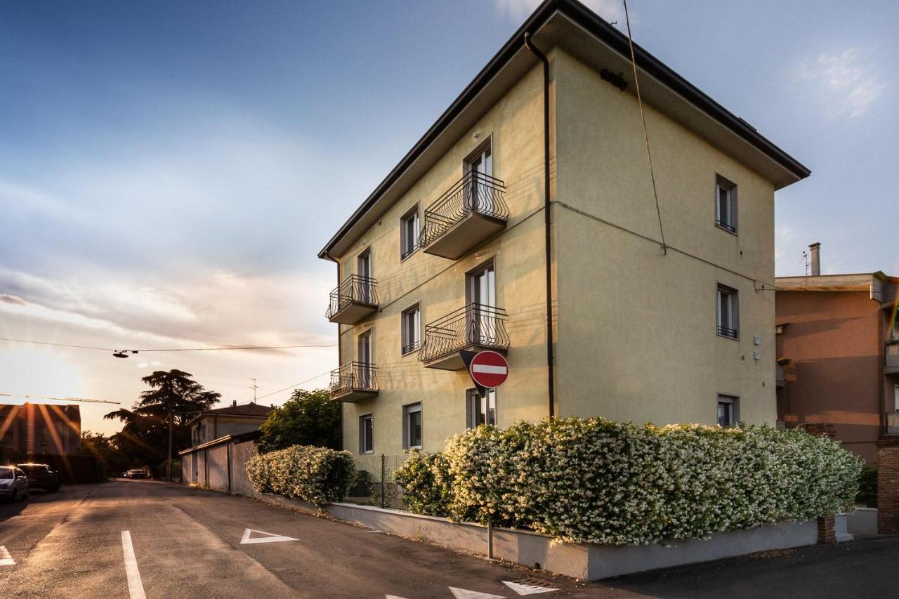 Verona Suites Exterior foto