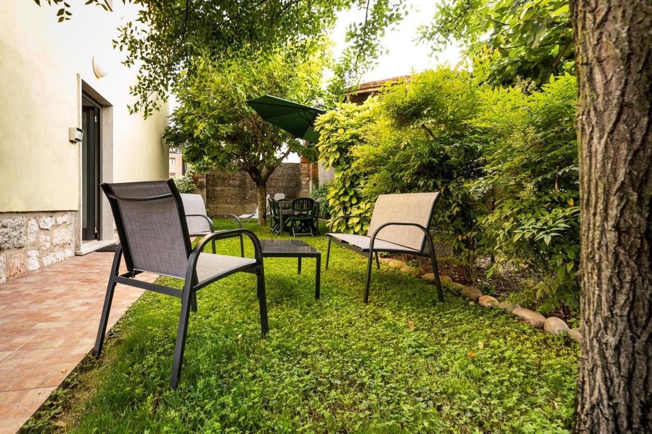 Verona Suites Exterior foto